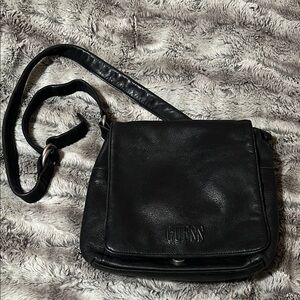 Vintage GUESS Black Leather Messenger Crossbody